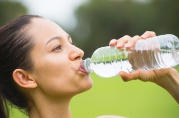 10 sinais e sintomas de desidratação